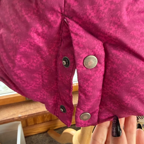 Columbia Women's Magenta Puffer Coat - Picture 7 of 11